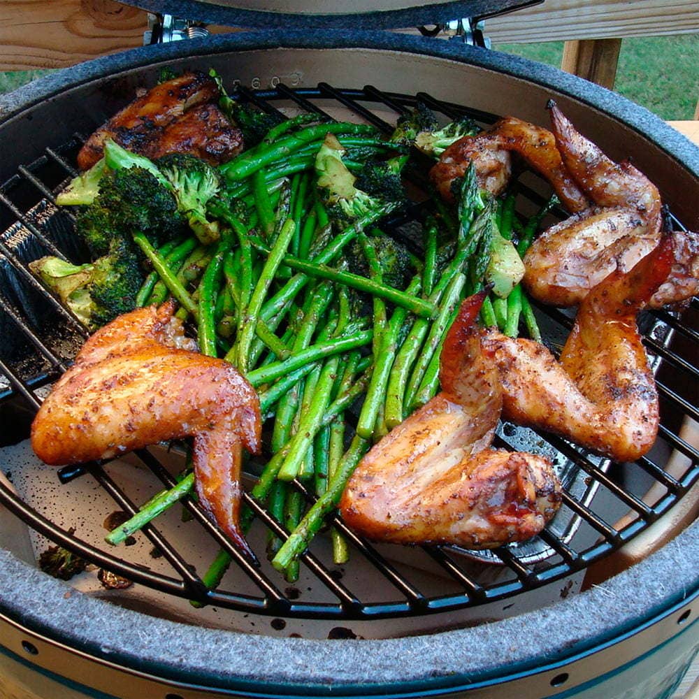 keramicheskij-gril-big-green-egg-small-kosvennyj-grilling