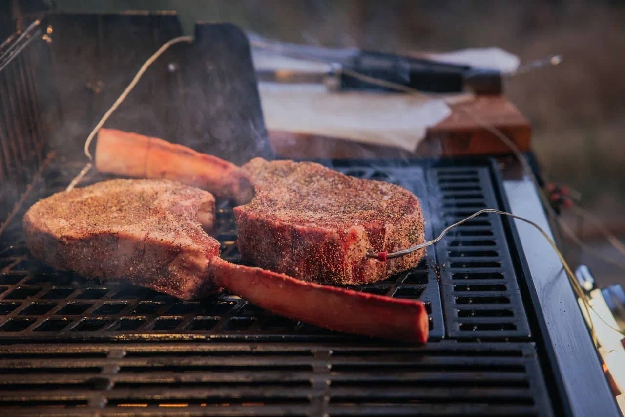 reshetka-sear-grate-dvustoronnyaya-weber-crafted-5